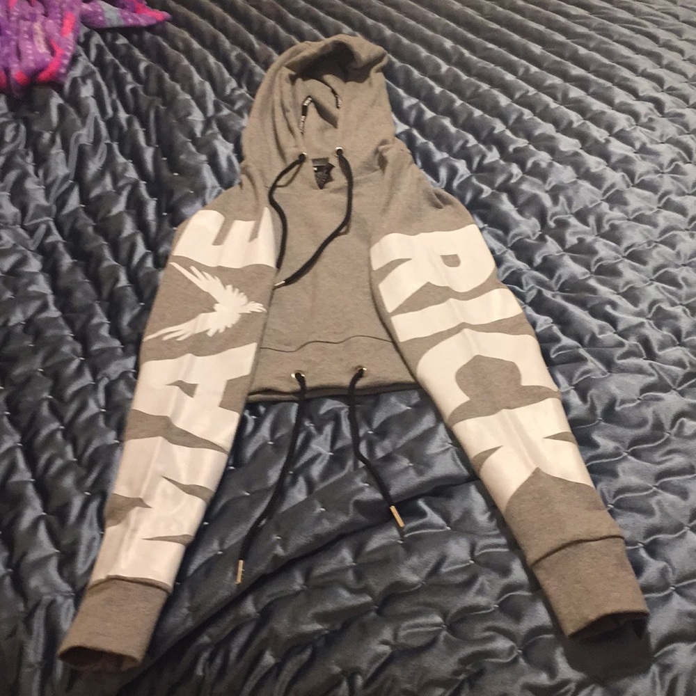 LOGAN PAUL MERCH / SIZE: YOUTH